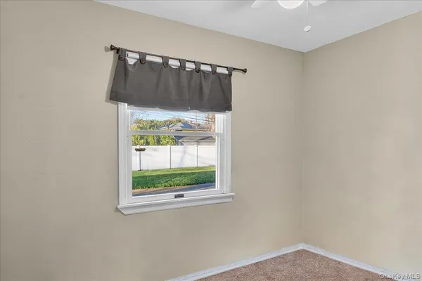 $549,000 | 2 Pike Street, East Patchogue, NY 11772