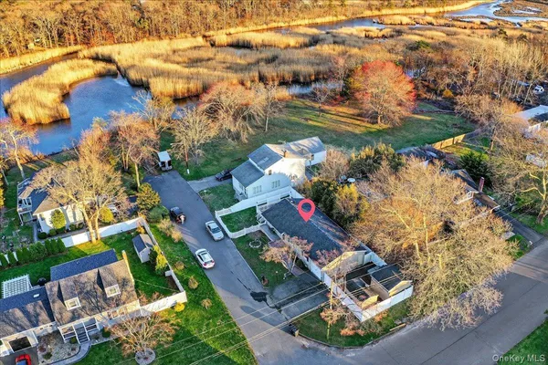 $549,000 | 2 Pike Street, East Patchogue, NY 11772