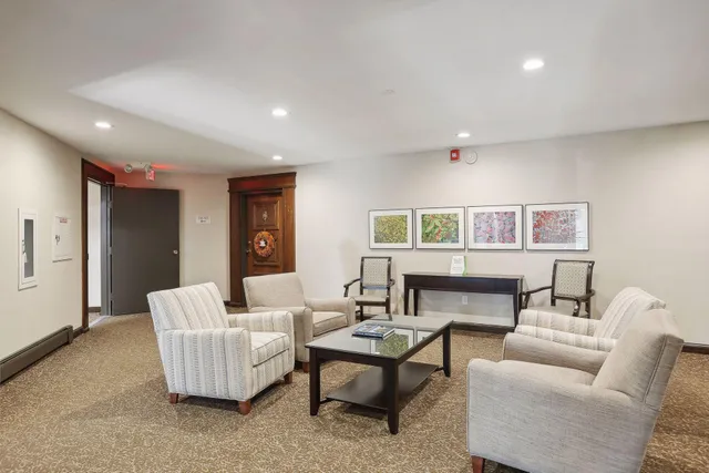 $175,000 | 4350 Brookside Court, Unit 108, Edina, MN 55436