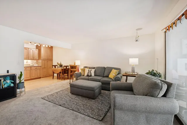 $175,000 | 4350 Brookside Court, Unit 108, Edina, MN 55436