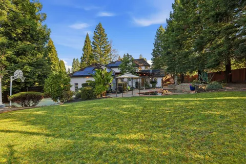 $979,900 | 105 Wolcot Court, Folsom, CA 95630