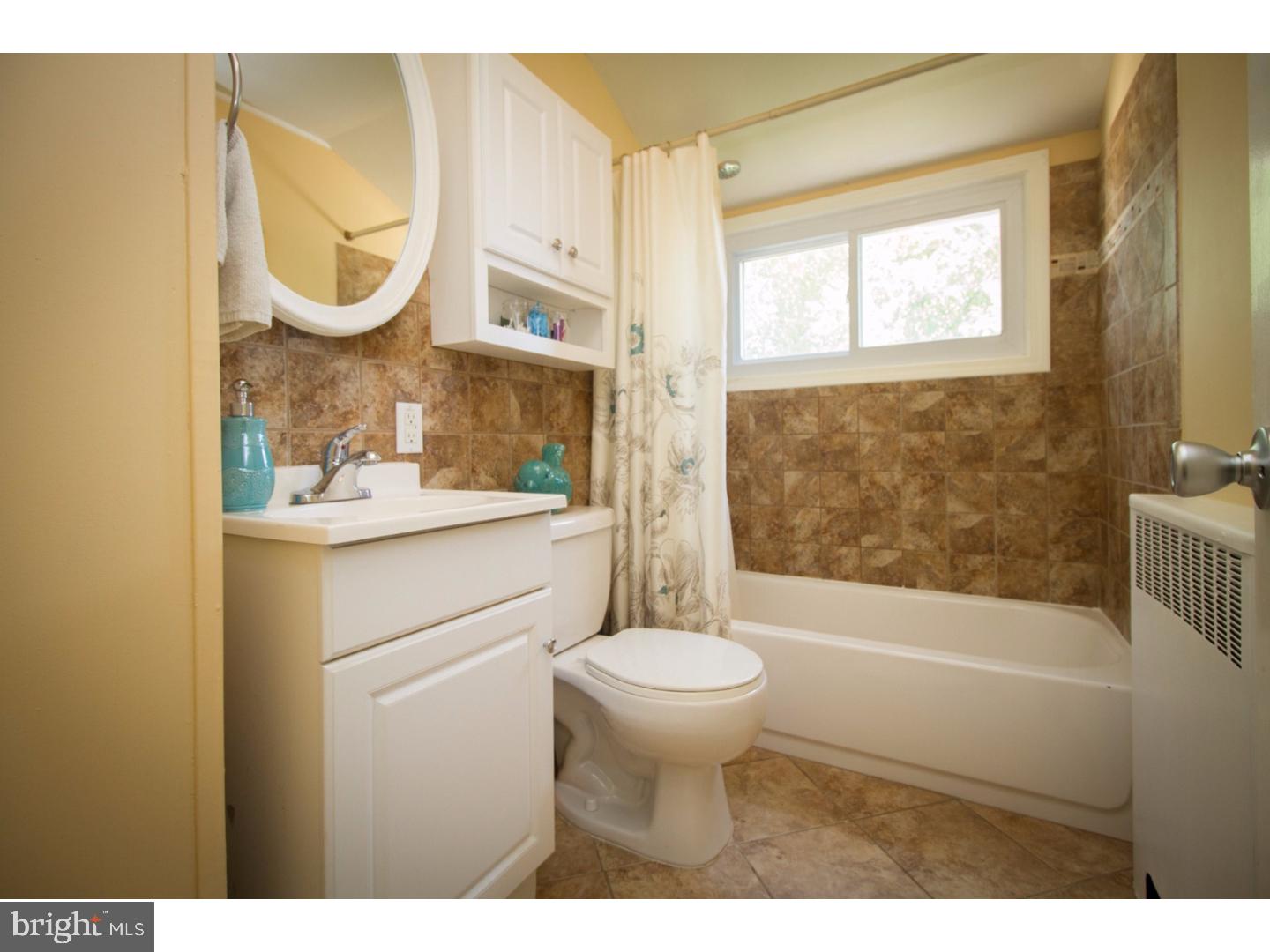 14 Cotton Road Levittown, PA 19057 - Photo 14 of 25