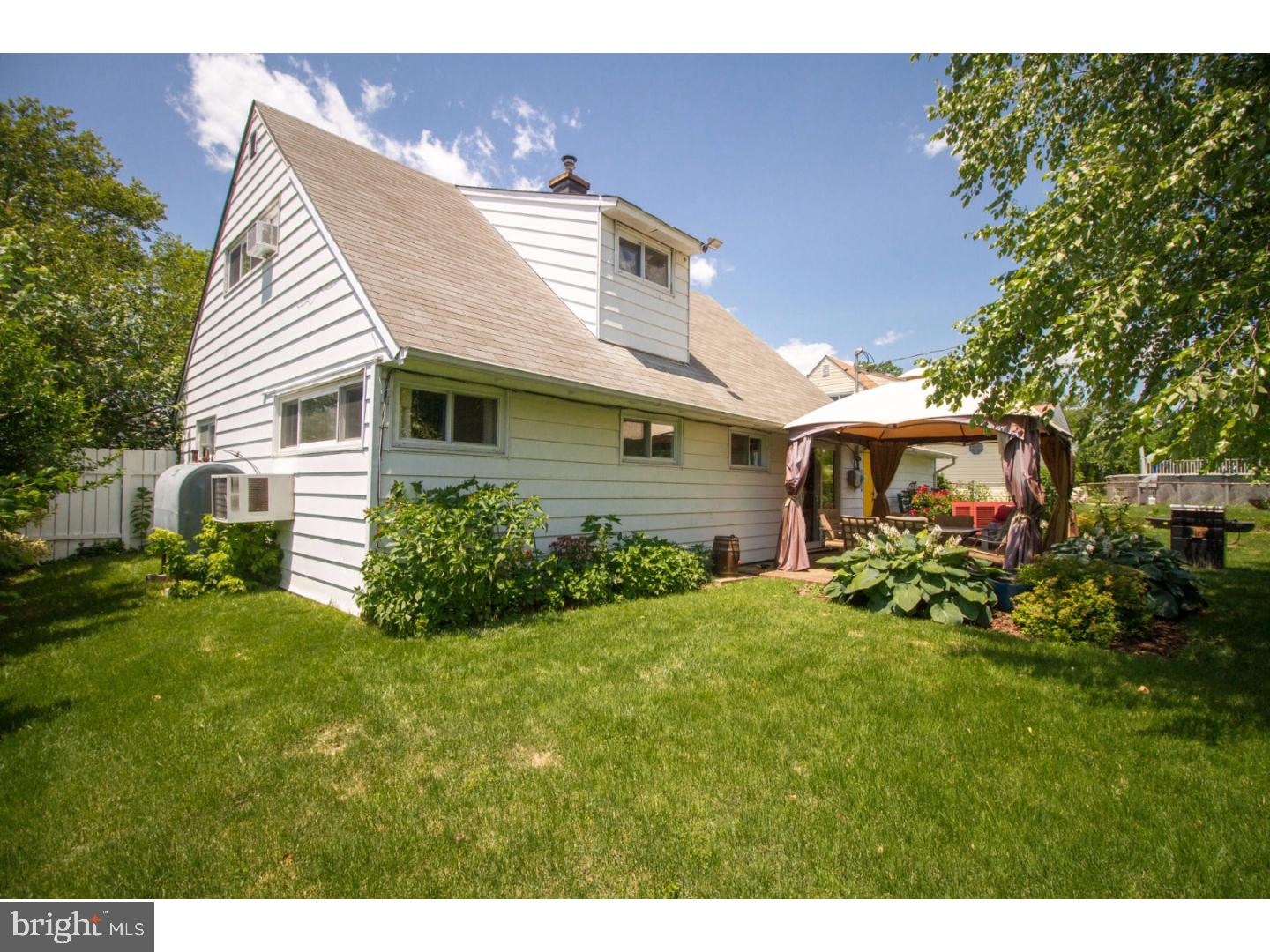 14 Cotton Road Levittown, PA 19057 - Photo 23 of 25