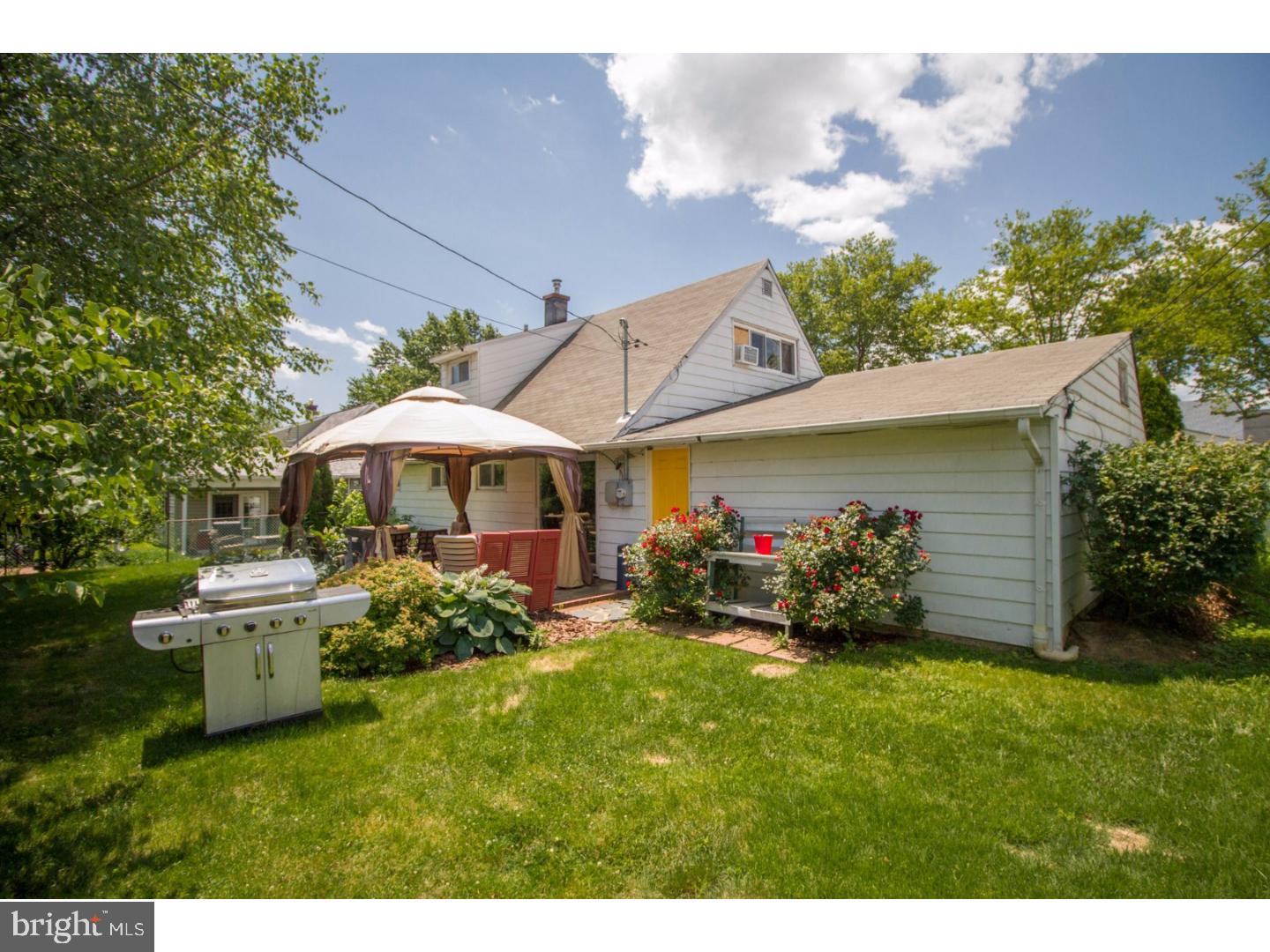 14 Cotton Road Levittown, PA 19057 - Photo 24 of 25