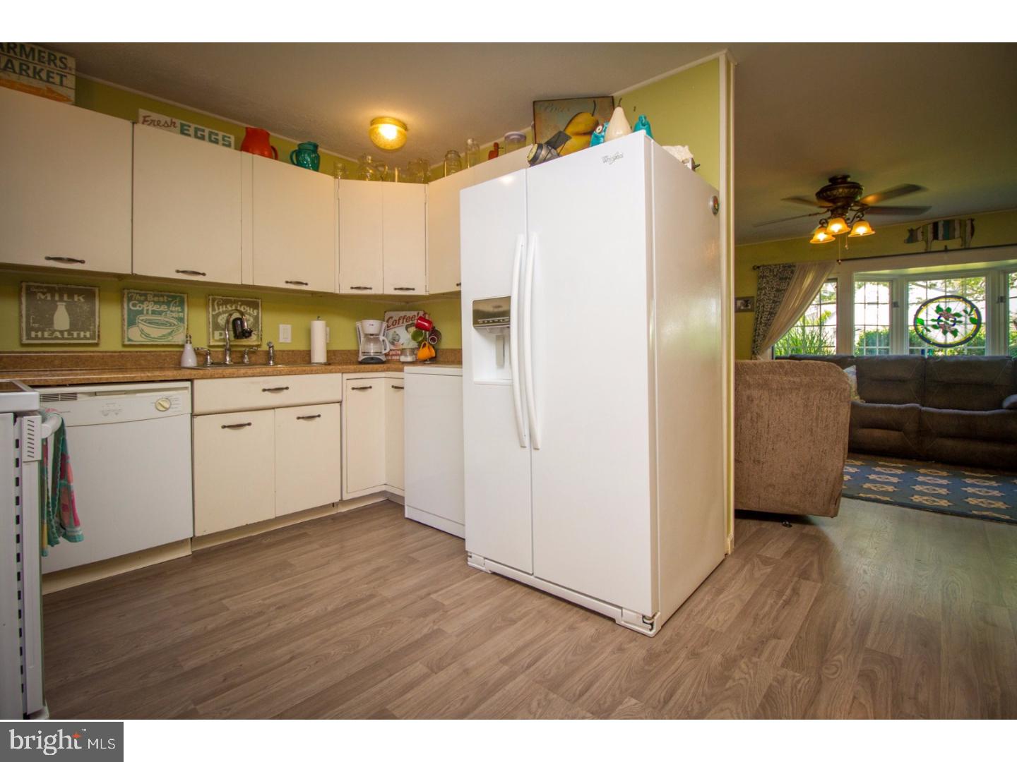 14 Cotton Road Levittown, PA 19057 - Photo 9 of 25
