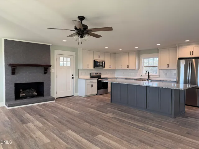 $319,900 | 3055 Autry Mill Road, Godwin, NC 28344