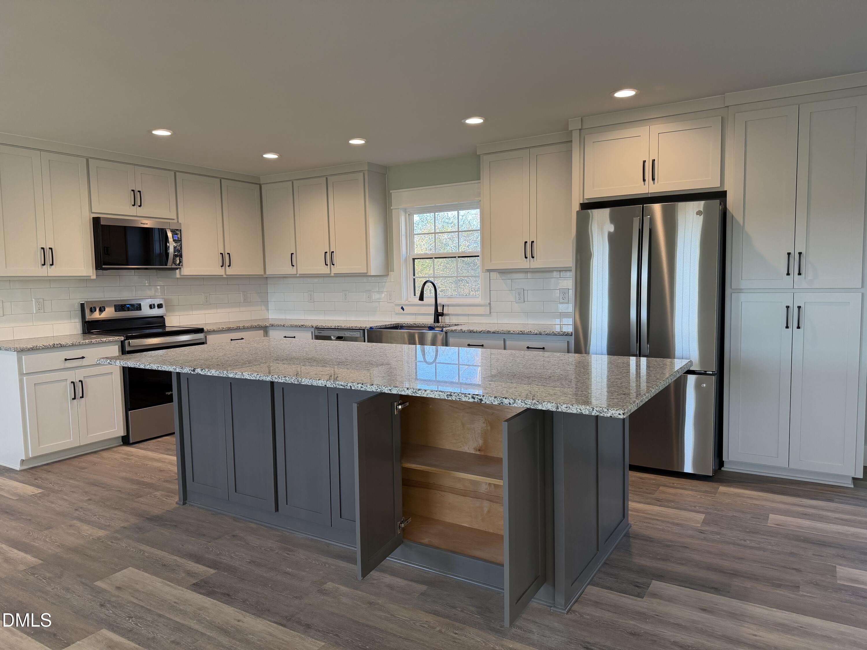 3055 Autry Mill Road Godwin, NC 28344 - Photo 6 of 18 island