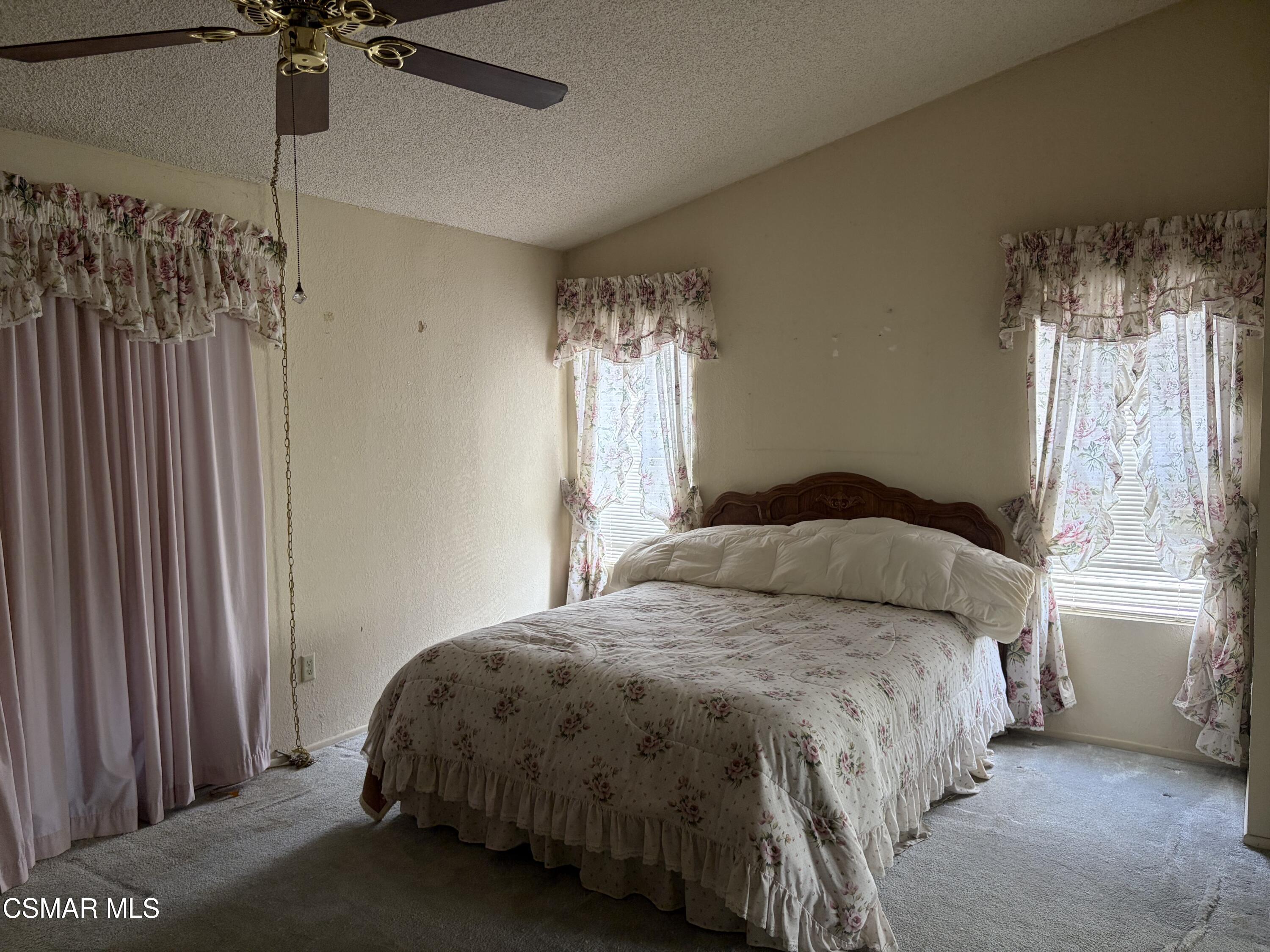 1550 Rory Lane, Unit 215 Simi Valley, CA 93063 - Photo 4 of 30 IMG_0332