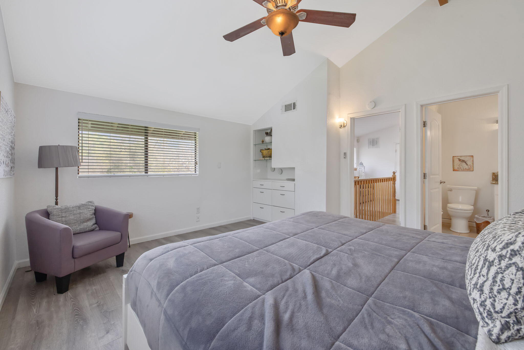 43677 Washburn Drive Three Rivers, CA 93271 - Photo 23 of 80 upstairs primary bedroom