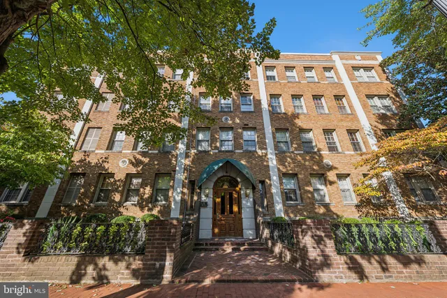 $265,000 | 18 9th Street Northeast, Unit 304, Washington, DC 20002