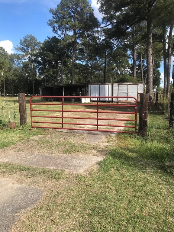 538 Lesa Lane Spring, TX 77373 - Photo 4 of 12