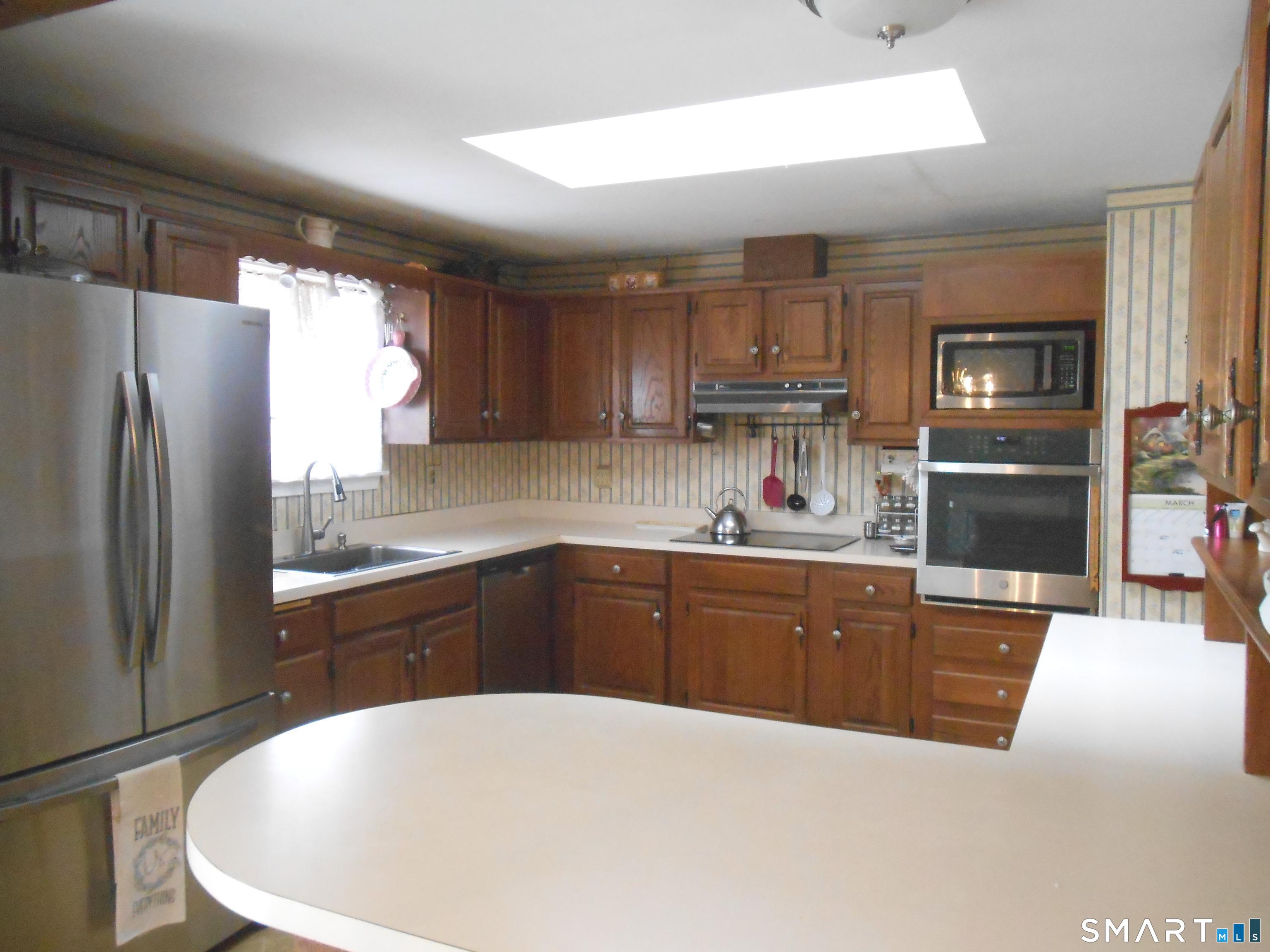 18 St Francis Woods Road Madison, CT 06443 - Photo 9 of 35