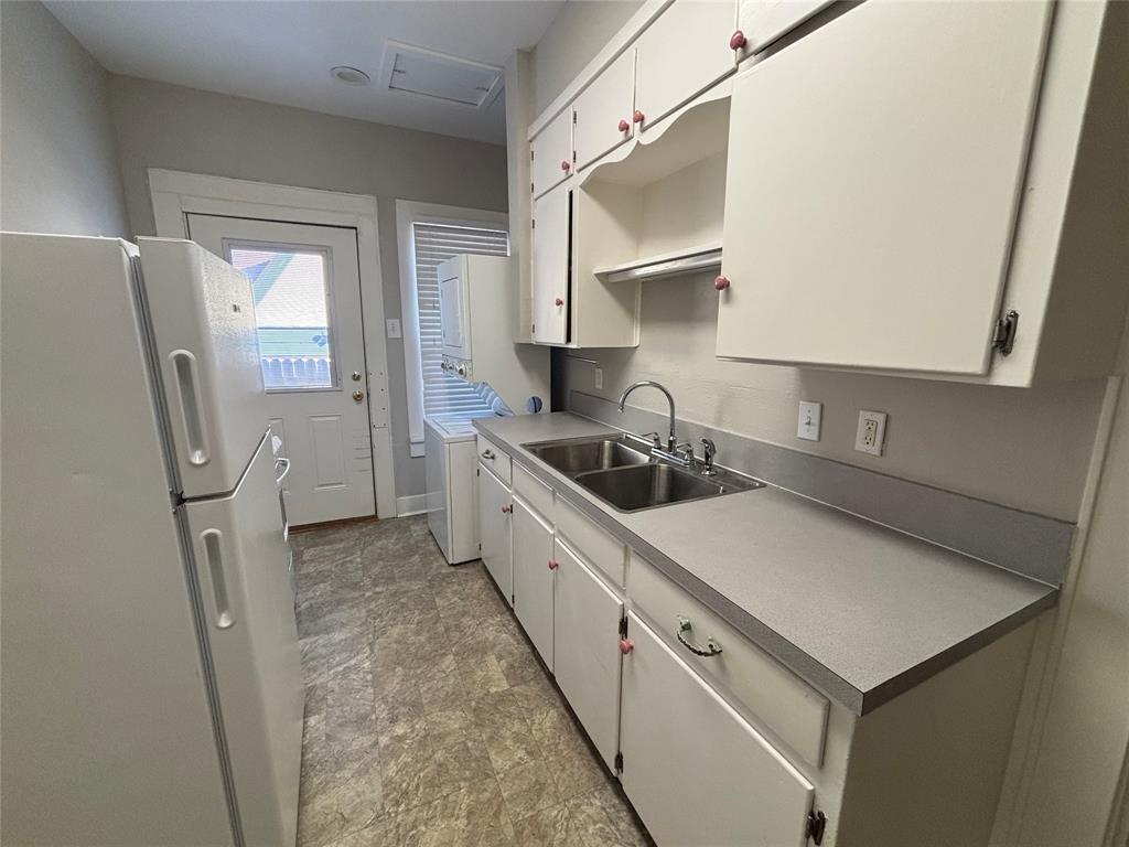 3817 Crestline Road Fort Worth, TX 76107 - Photo 5 of 10