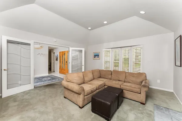 $975,000 | 2230 Hillcrest Way, Carmichael, CA 95608