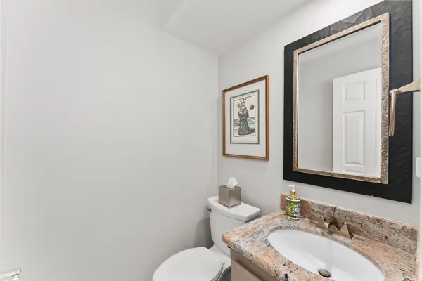 $975,000 | 2230 Hillcrest Way, Carmichael, CA 95608