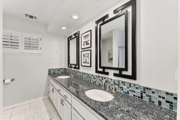 $975,000 | 2230 Hillcrest Way, Carmichael, CA 95608