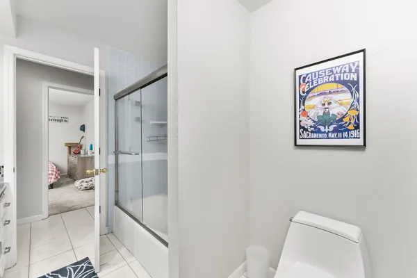 $975,000 | 2230 Hillcrest Way, Carmichael, CA 95608