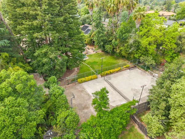 $975,000 | 2230 Hillcrest Way, Carmichael, CA 95608