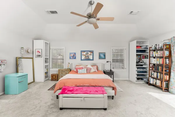 $975,000 | 2230 Hillcrest Way, Carmichael, CA 95608