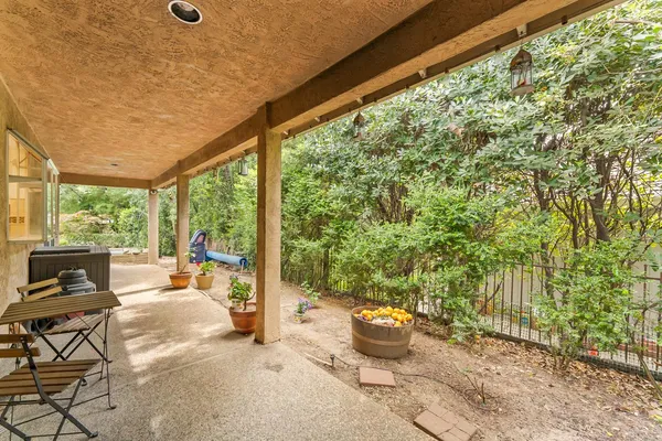 $975,000 | 2230 Hillcrest Way, Carmichael, CA 95608