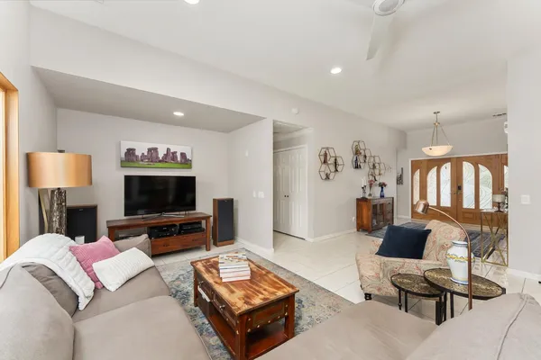 $975,000 | 2230 Hillcrest Way, Carmichael, CA 95608