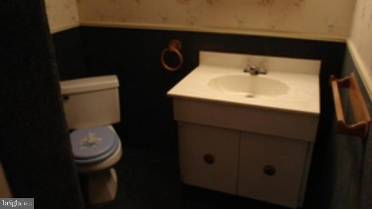 3802 Everton Street Silver Spring, MD 20906 - Photo 11 of 21 Half Bath 1