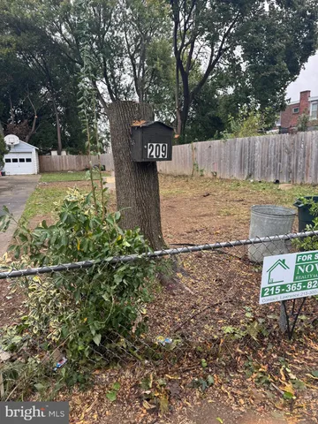 $29,990 | 209 Pusey Avenue, Darby, PA 19023