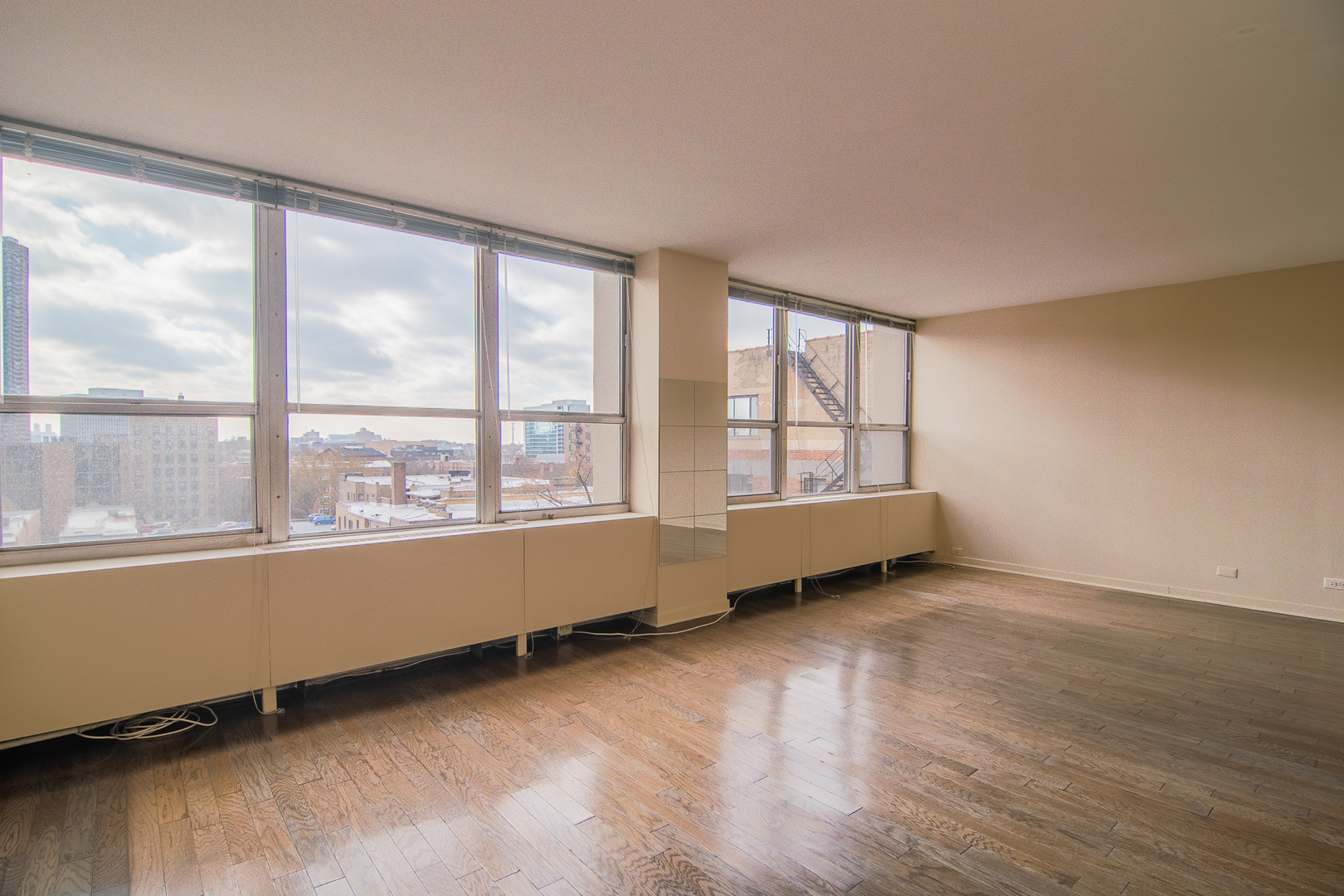 655 West Irving Park Road, Unit 607 Chicago, IL 60613 - Photo 8 of 16 Gallery Image 8