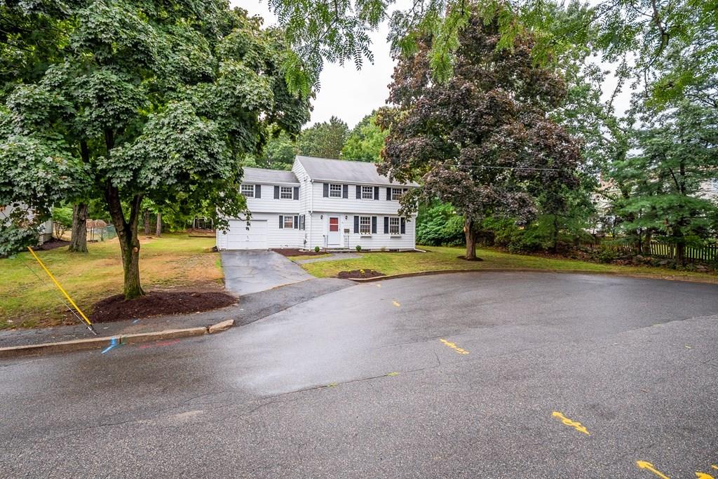 78 Helen Road Braintree, MA 02184 - Photo 4 of 30 Gallery Image 4