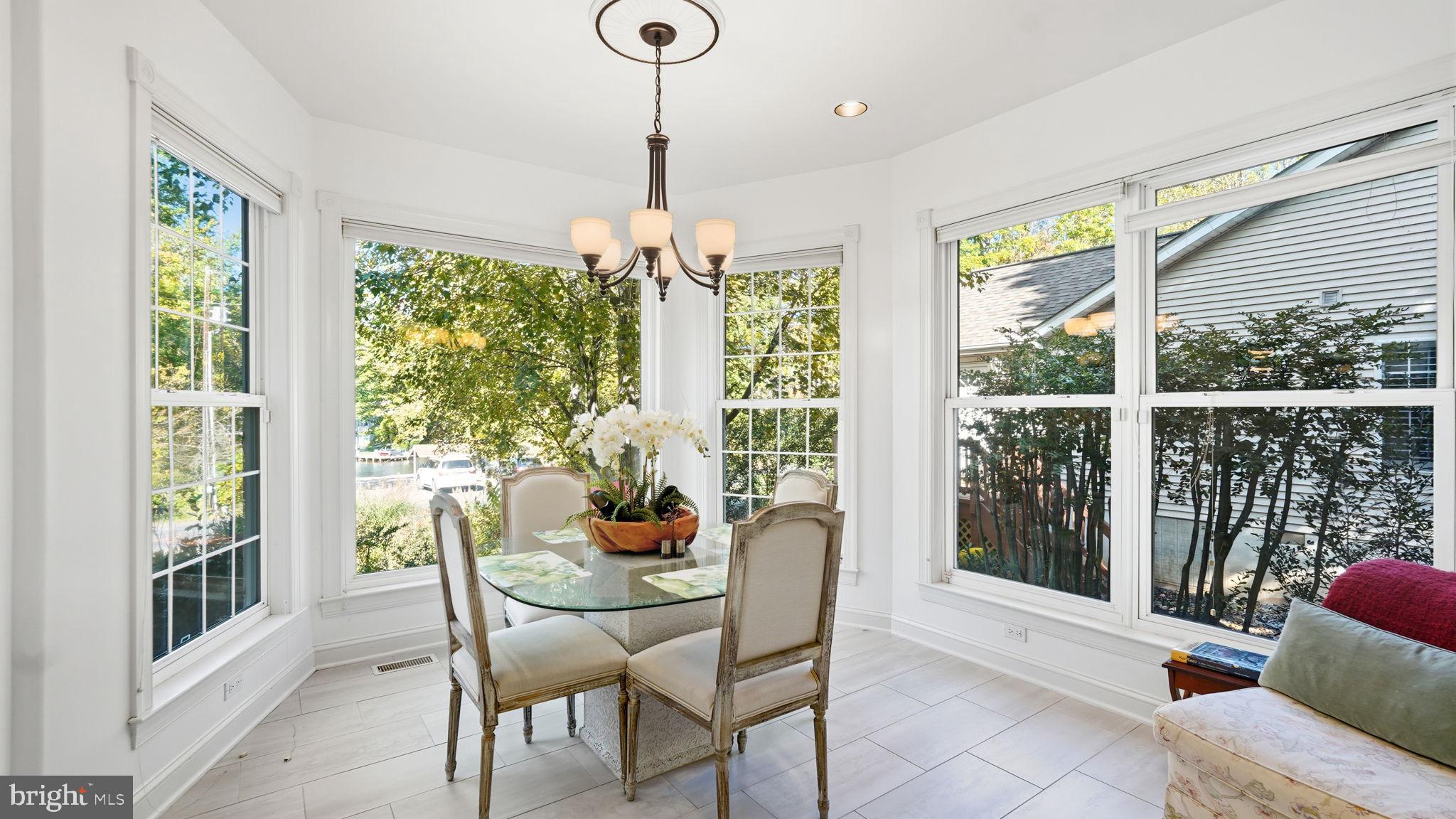 143 Edgemont Circle Locust Grove, VA 22508 - Photo 14 of 85 Enjoy your meal while look at the lake