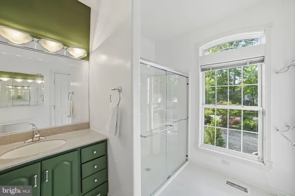 $825,000 | 143 Edgemont Circle, Locust Grove, VA 22508