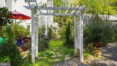 $825,000 | 143 Edgemont Circle, Locust Grove, VA 22508