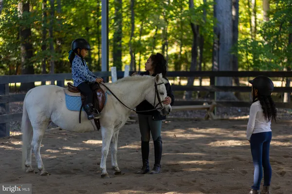 $825,000 | 143 Edgemont Circle, Locust Grove, VA 22508