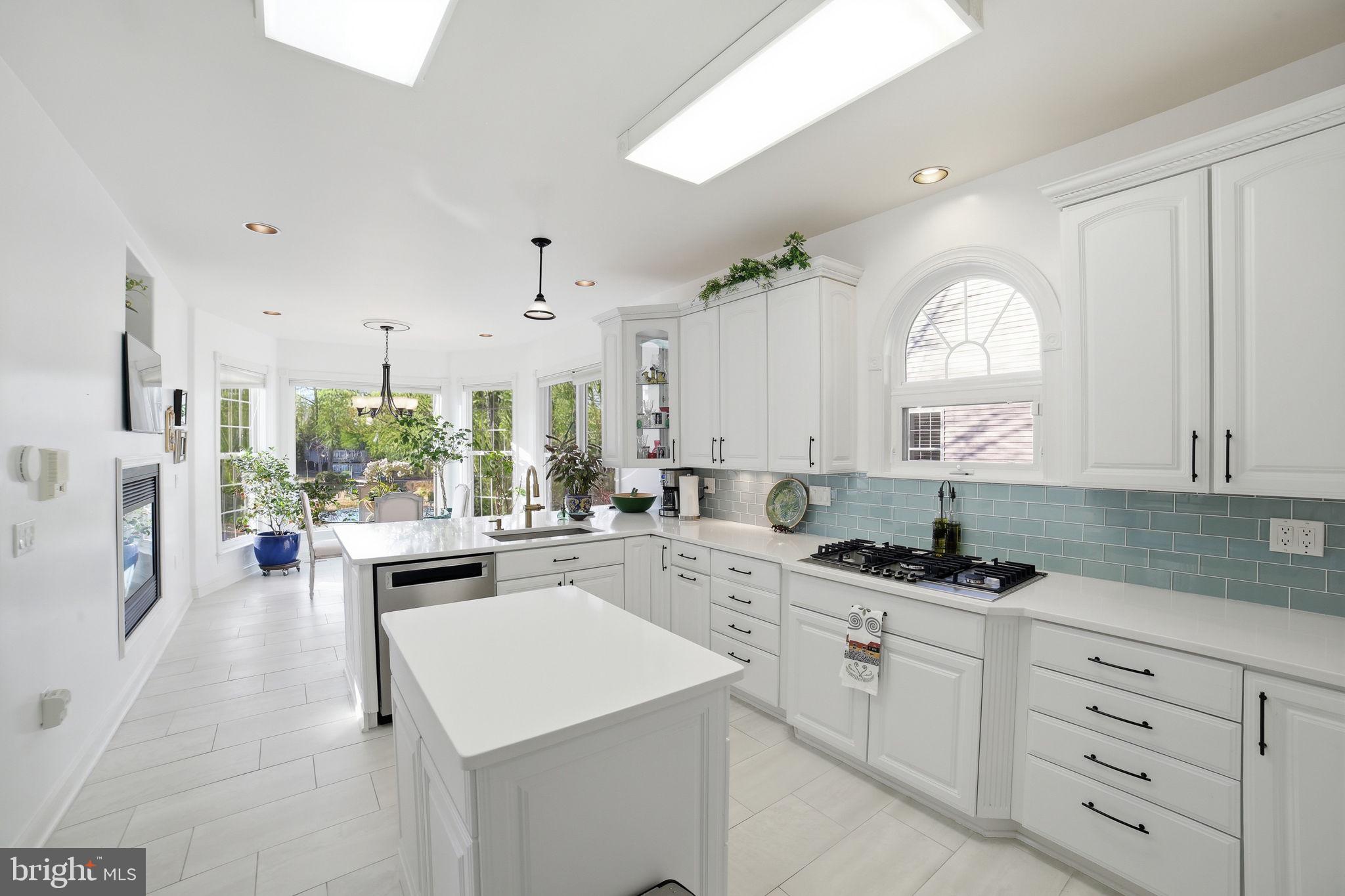 143 Edgemont Circle Locust Grove, VA 22508 - Photo 10 of 85