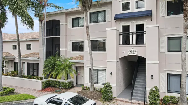 $3,500 | 2802 Sarento Place, Unit 204, Palm Beach Gardens, FL 33410