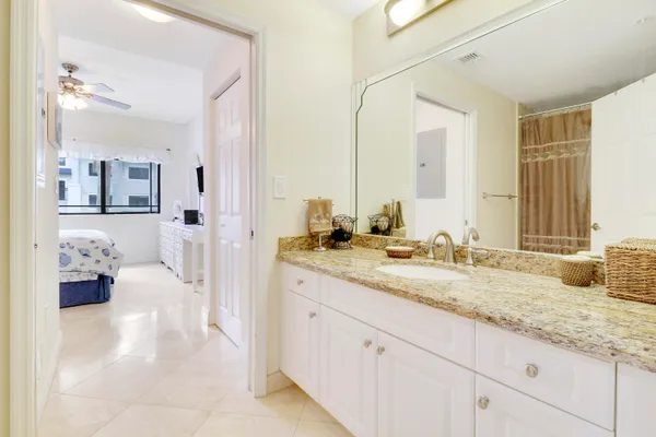 $3,500 | 2802 Sarento Place, Unit 204, Palm Beach Gardens, FL 33410