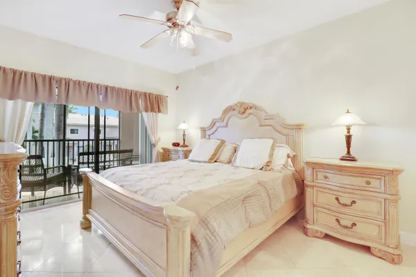 $3,500 | 2802 Sarento Place, Unit 204, Palm Beach Gardens, FL 33410