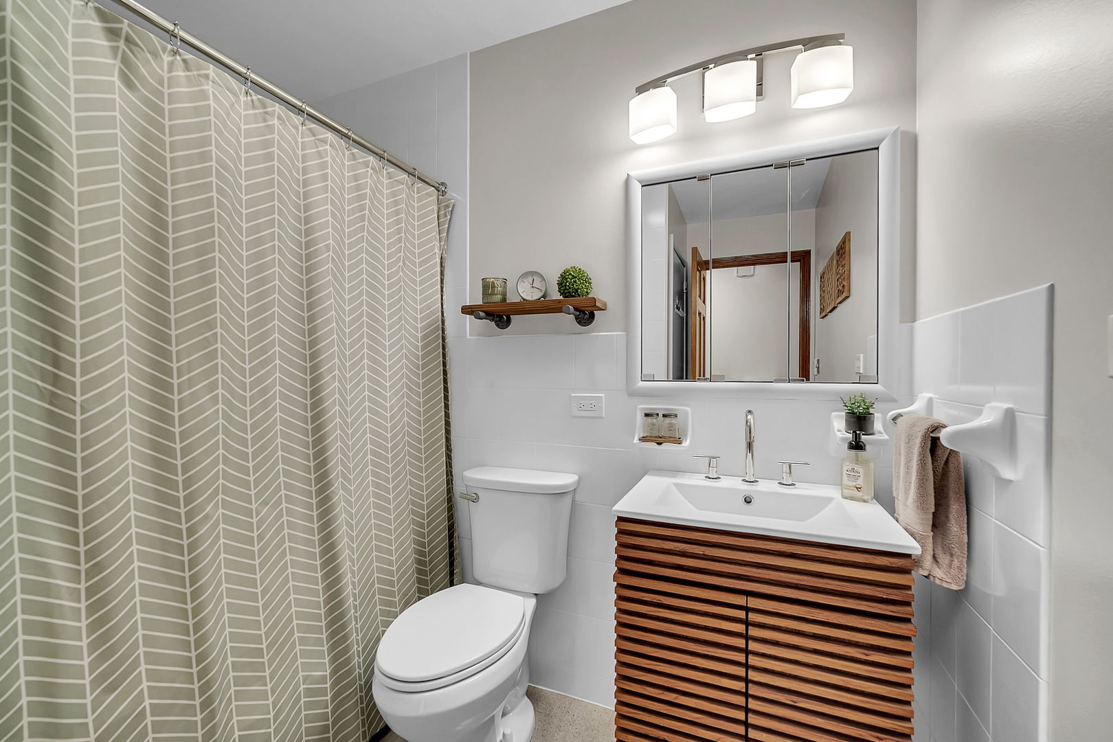 640 Kohley Road Lisle, IL 60532 - Photo 17 of 43 Gallery Image 17