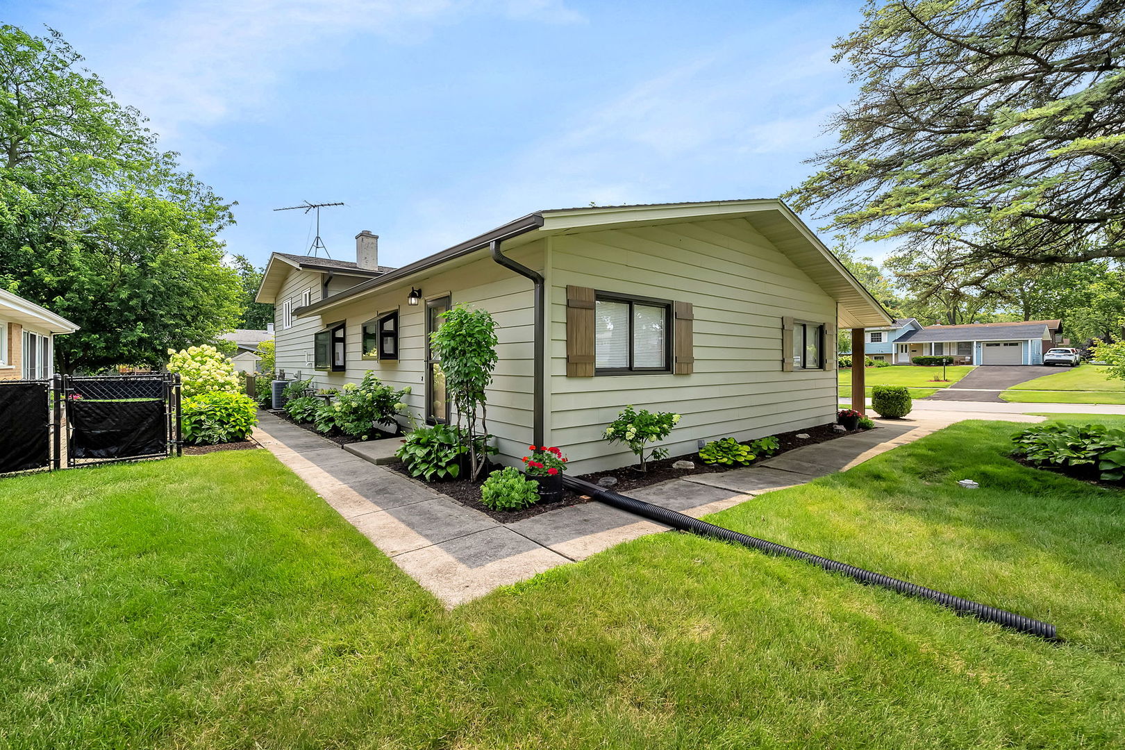 640 Kohley Road Lisle, IL 60532 - Photo 29 of 43 Gallery Image 29