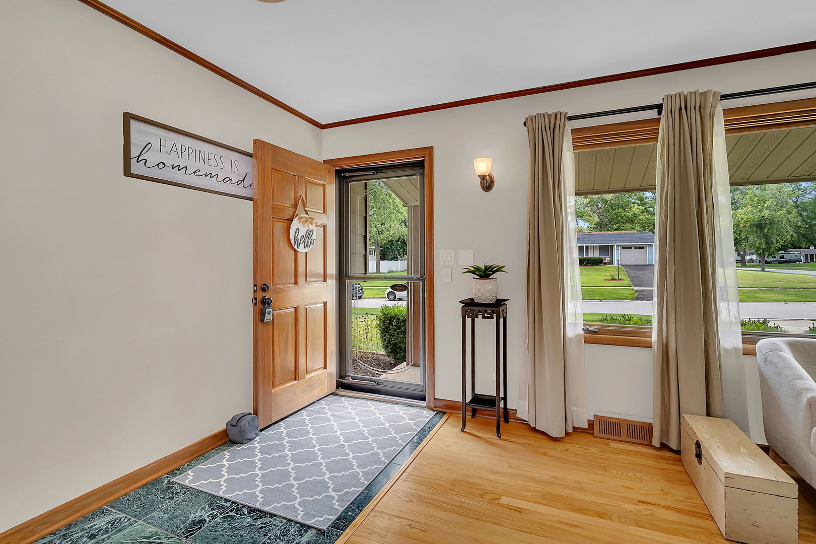 640 Kohley Road Lisle, IL 60532 - Photo 5 of 43 Gallery Image 5