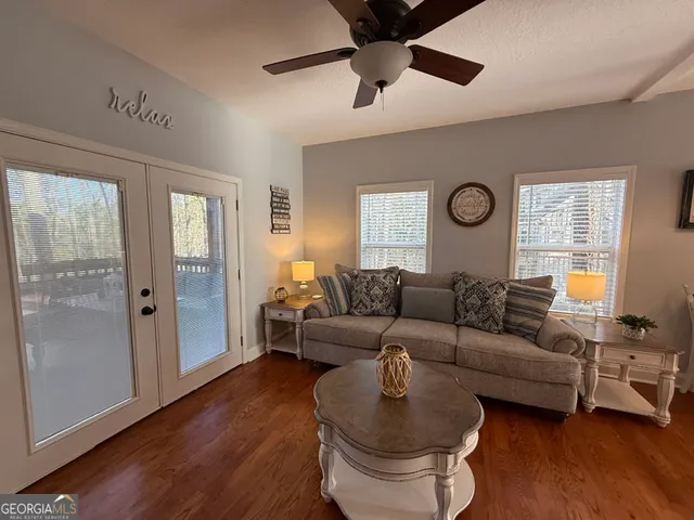 $675,000 | 49 Currahee Point, Toccoa, GA 30577