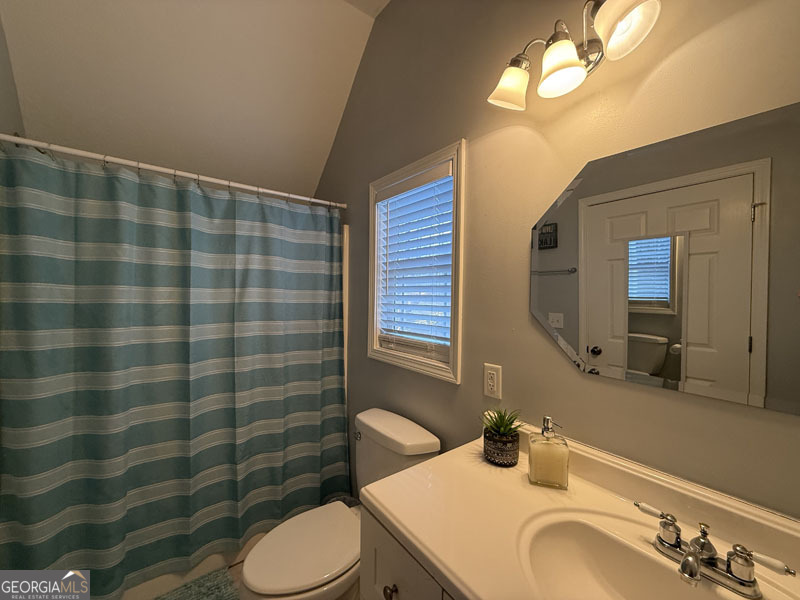 49 Currahee Point Toccoa, GA 30577 - Photo 18 of 30