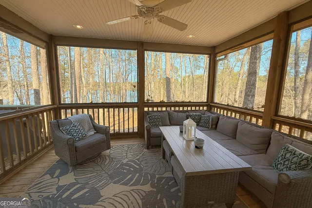 $675,000 | 49 Currahee Point, Toccoa, GA 30577