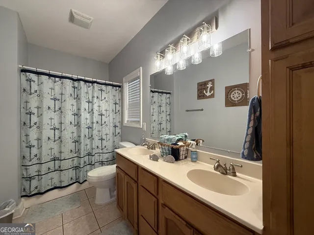 $675,000 | 49 Currahee Point, Toccoa, GA 30577