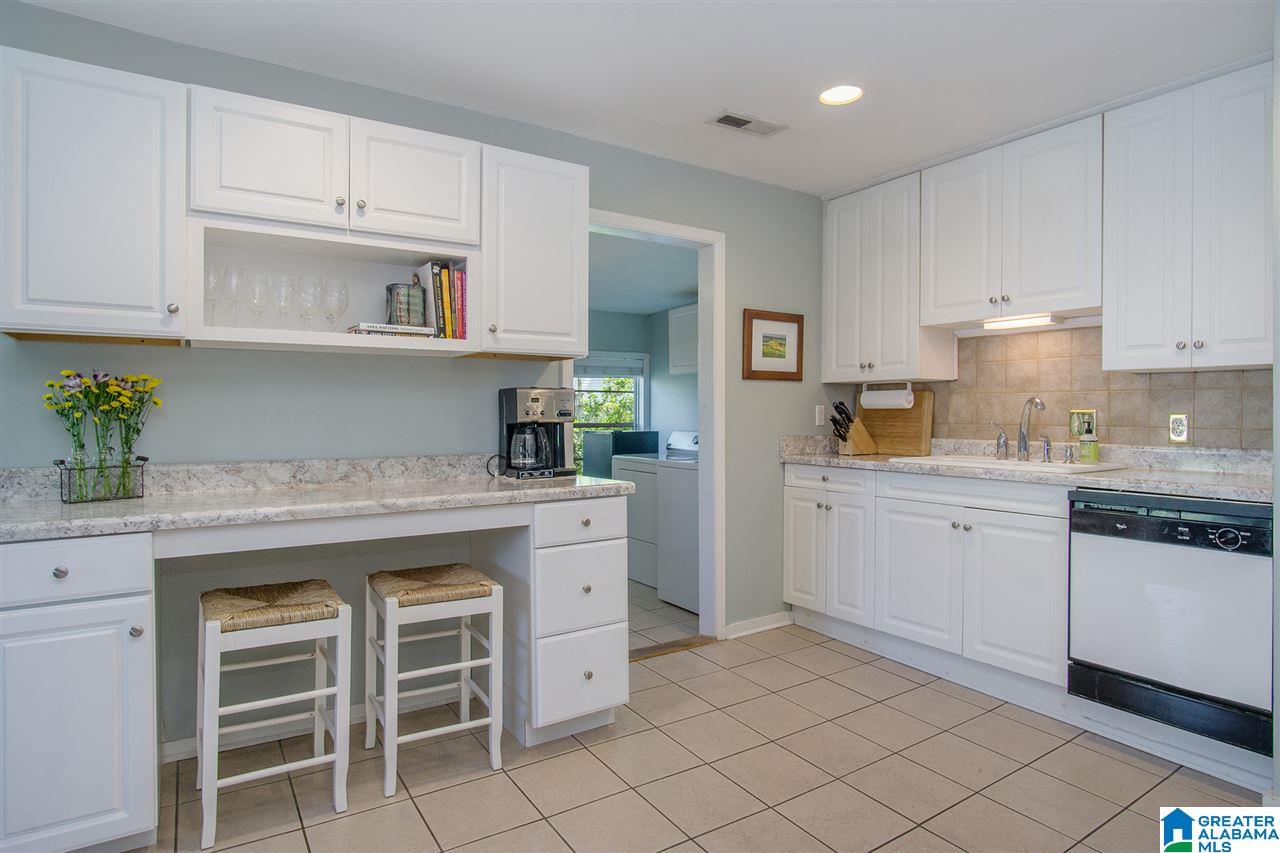 603 Strathmore Road Birmingham, AL 35213 - Photo 12 of 36