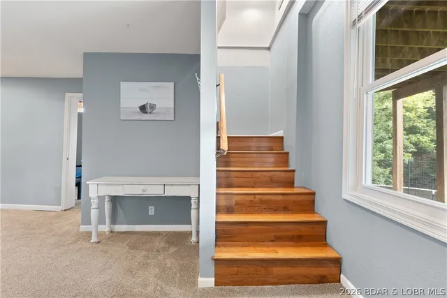 $589,000 | 31151 Eastside Drive, Rocky Mount, MO 65072