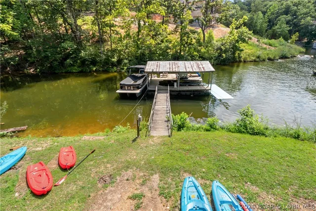 $589,000 | 31151 Eastside Drive, Rocky Mount, MO 65072