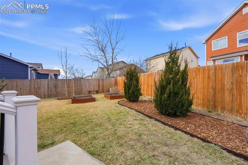 8318 Shadow Run Lane Fountain, CO 80817 - Photo 37 of 50 a backyard of a house