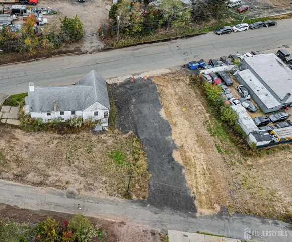 $100,000 | 78 Causeway Street, South River, NJ 08882