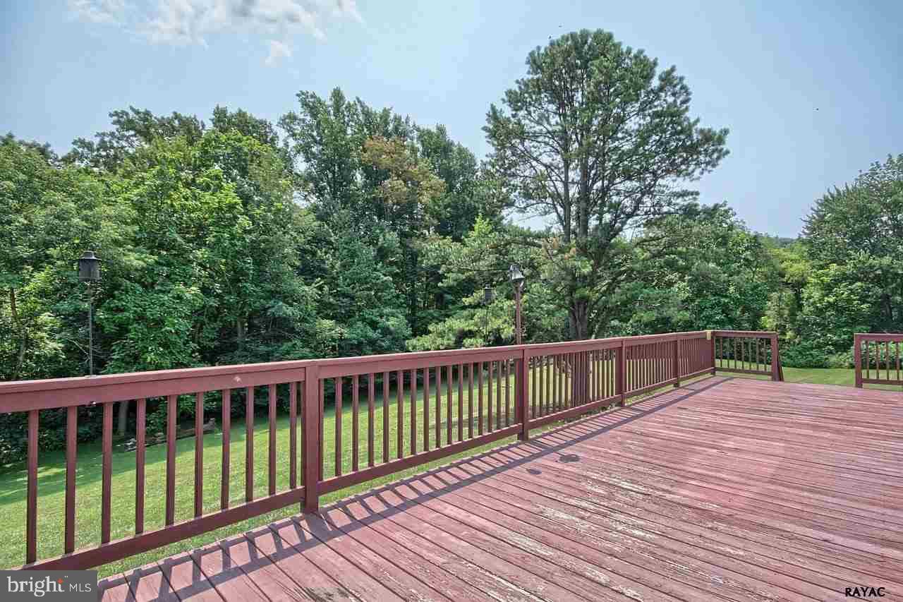 60 Spigot Valley Road Biglerville, PA 17307 - Photo 5 of 30 Gallery Image 5